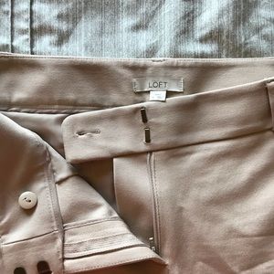 Sz 4 Ann Taylor Loft khaki colored dress slacks